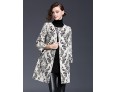 Women‘s Going out Sophisticated CoatFloral Round Neck Long Sleeve Winter White